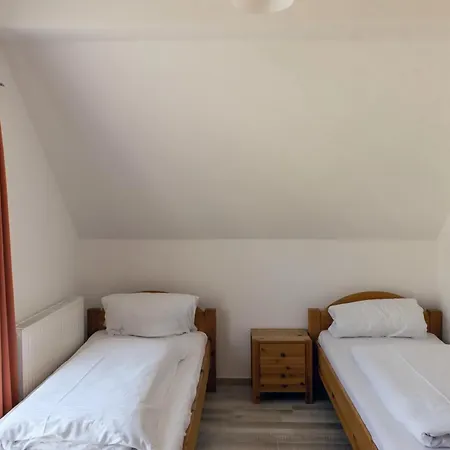 Ruegentraum Sauna - Kamin - Wlan - Lage - Bis 6 Personen Casa de Férias *