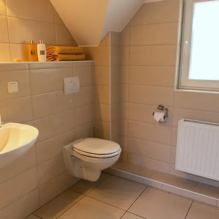 Ruegentraum Sauna - Kamin - Wlan - Lage - Bis 6 Personen Casa de Férias Glowe