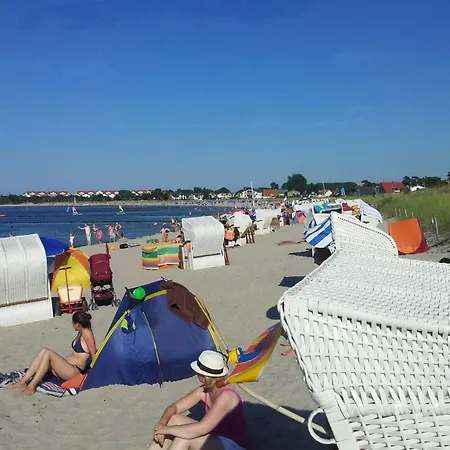 Ruegentraum Sauna - Kamin - Wlan - Lage - Bis 6 Personen Casa de Férias Glowe