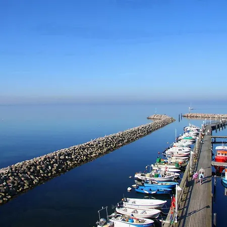 בית נופש Ruegentraum Sauna - Kamin - Wlan - Lage - Bis 6 Personen