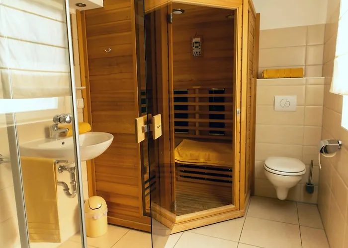 Ruegentraum Sauna - Kamin - Wlan - Lage - Bis 6 Personen *