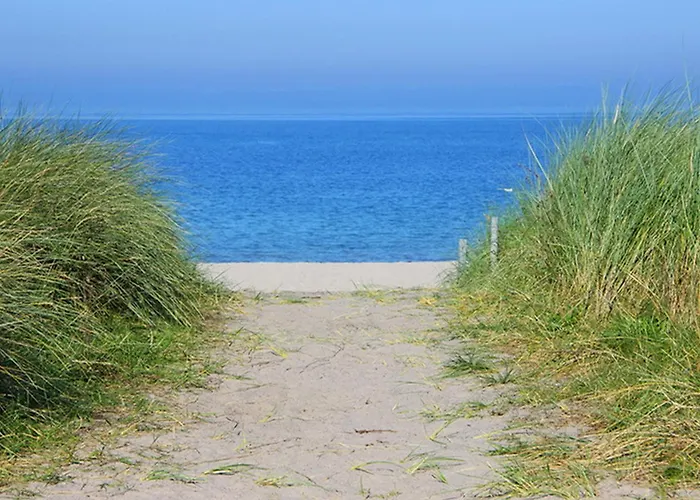 Ruegentraum Sauna - Kamin - Wlan - Lage - Bis 6 Personen *