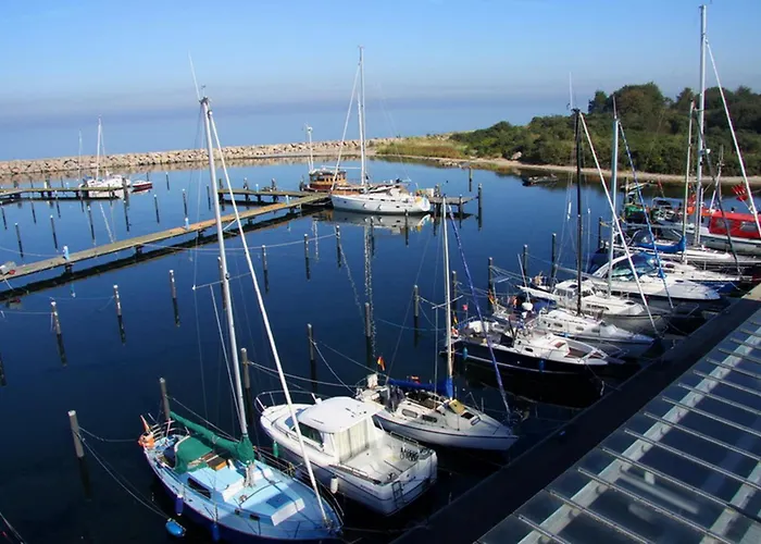 Ruegentraum Sauna - Kamin - Wlan - Lage - Bis 6 Personen Nyaraló Glowe